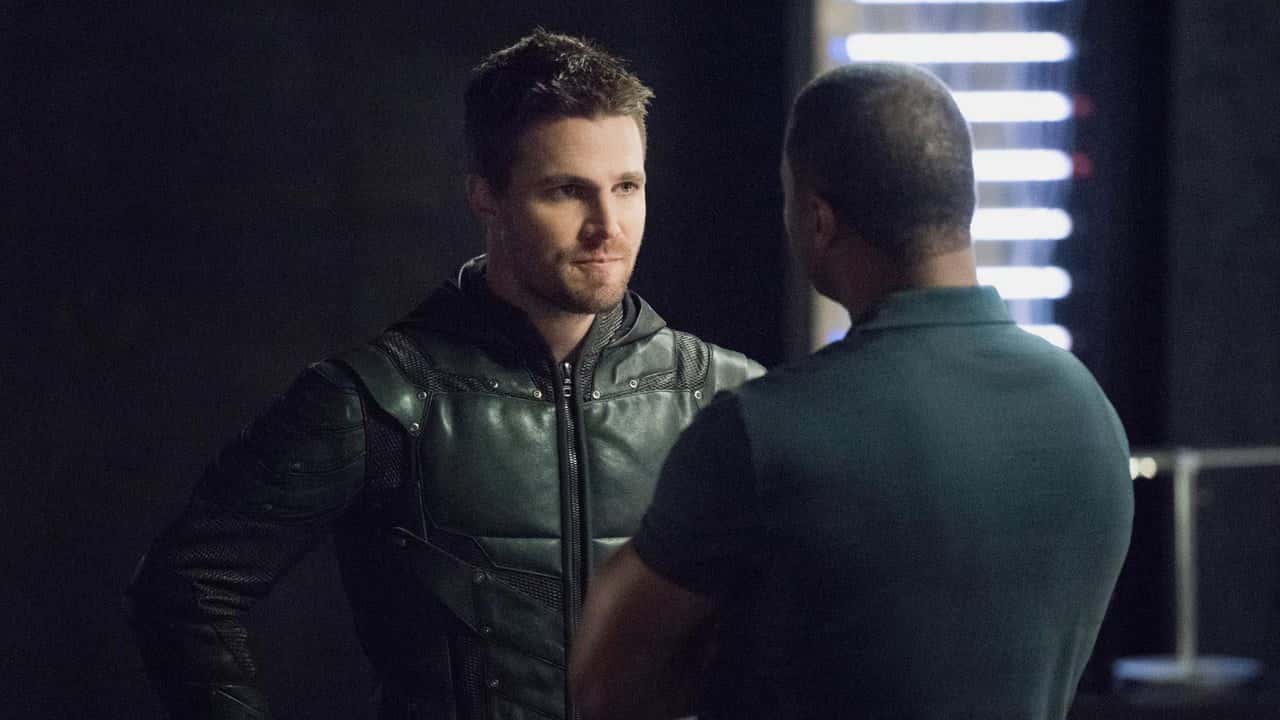 Arrow 5. Sezon 5. Bölüm kapak