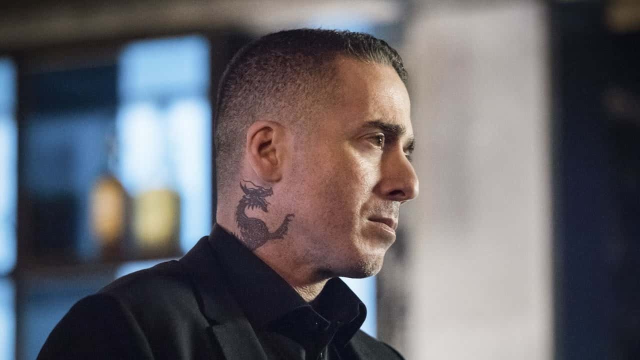 Arrow 6. Sezon 19. Bölüm kapak