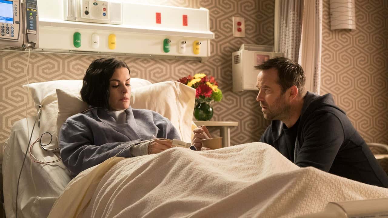 Blindspot 4. Sezon 12. Bölüm kapak