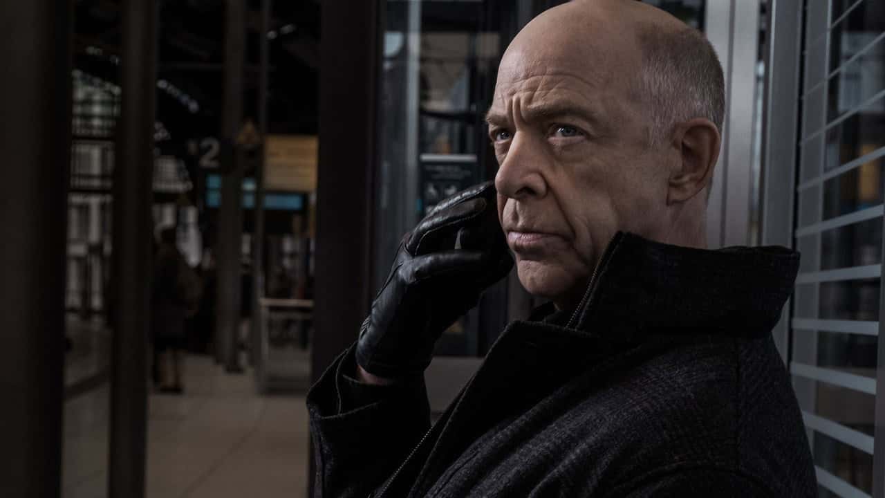 Counterpart 1. Sezon 10. Bölüm kapak