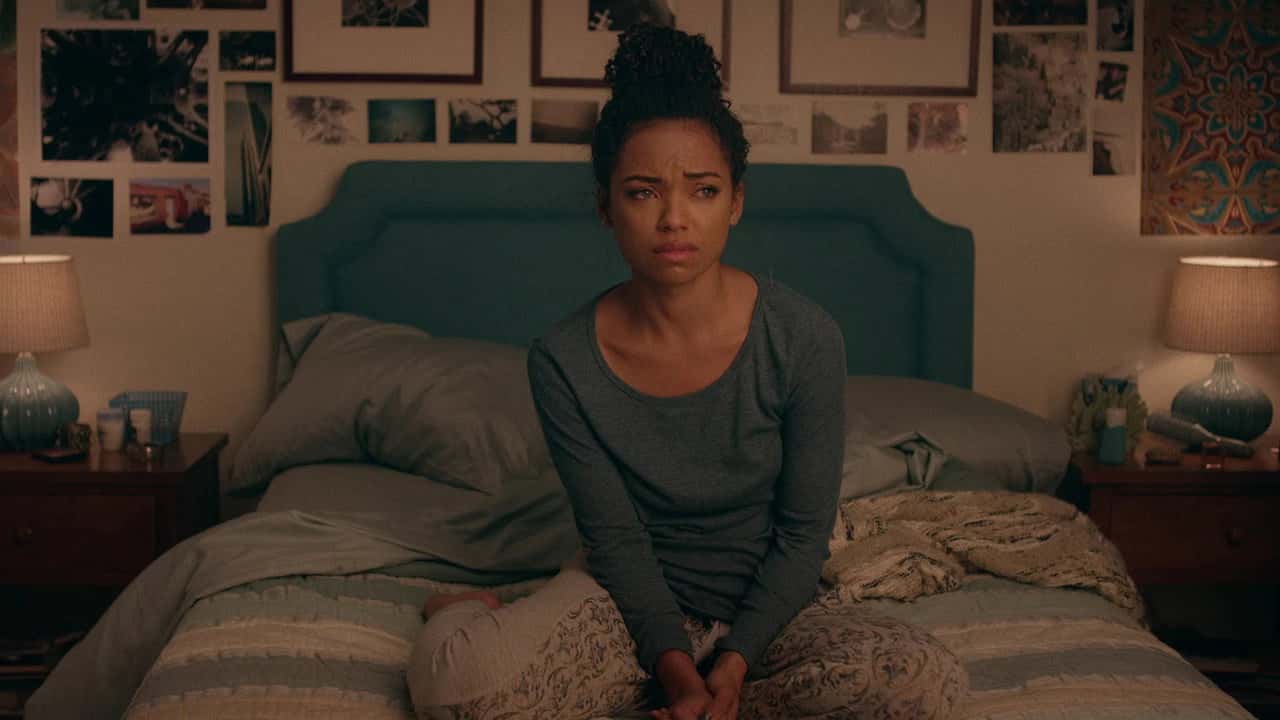Dear White People 2. Sezon 9. Bölüm kapak
