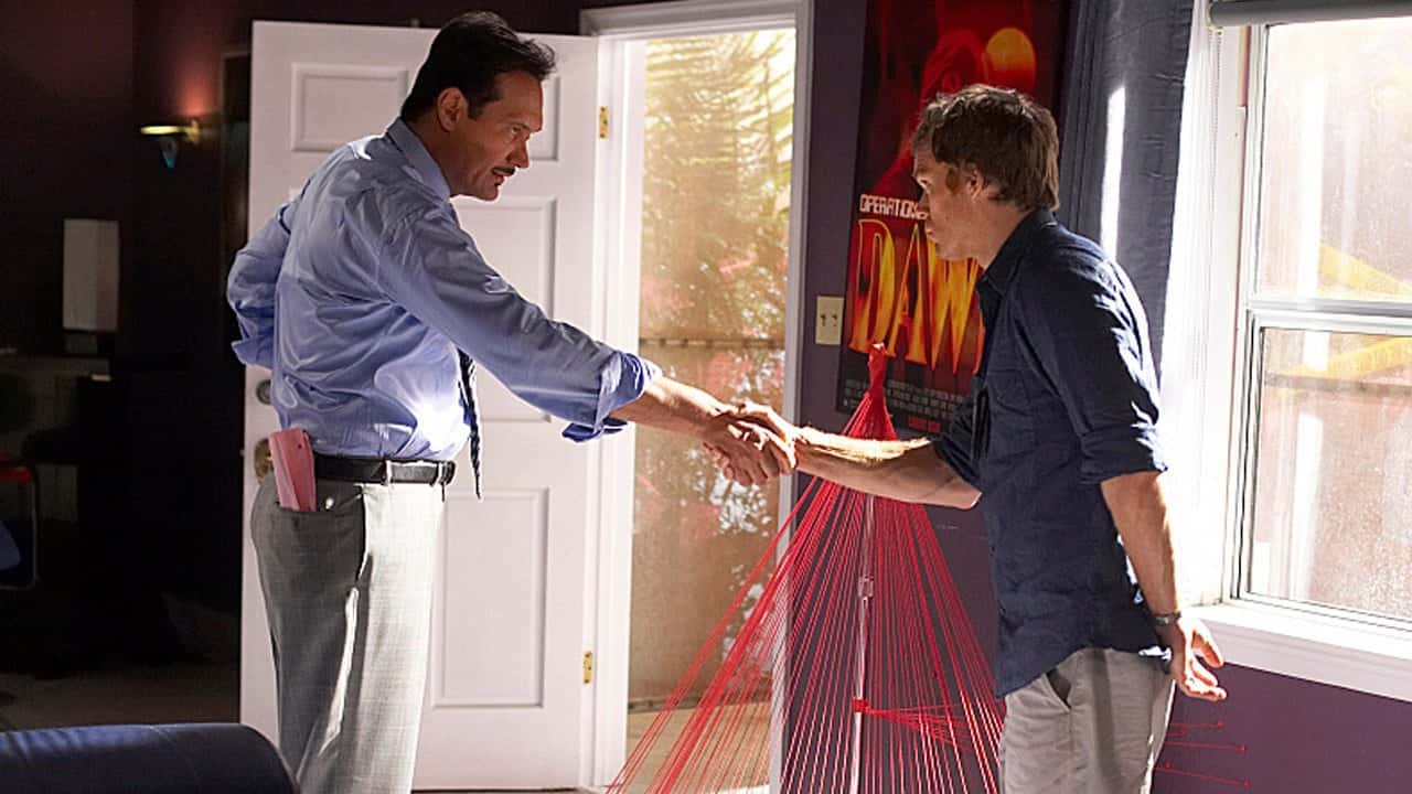 Dexter 3. Sezon 1. Bölüm kapak