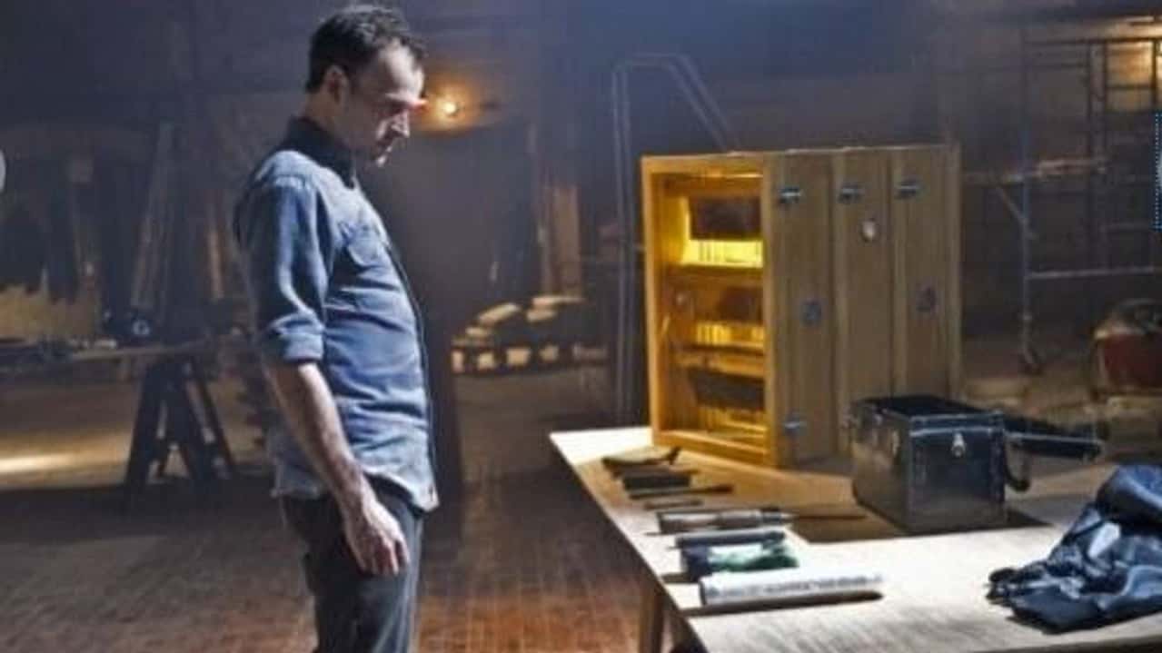 Elementary 1. Sezon 12. Bölüm kapak