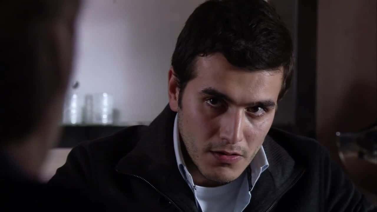 Ezel 1. Sezon 5. Bölüm kapak