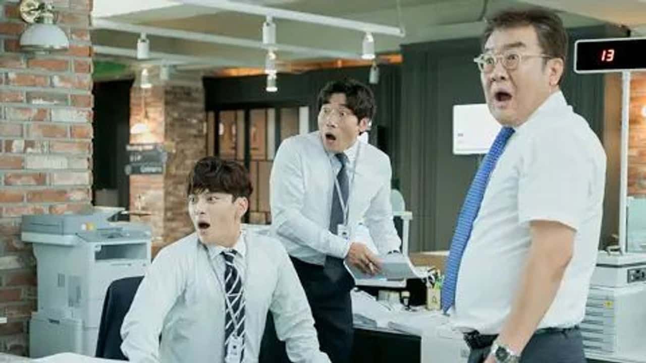 Familiar Wife 1. Sezon 3. Bölüm kapak