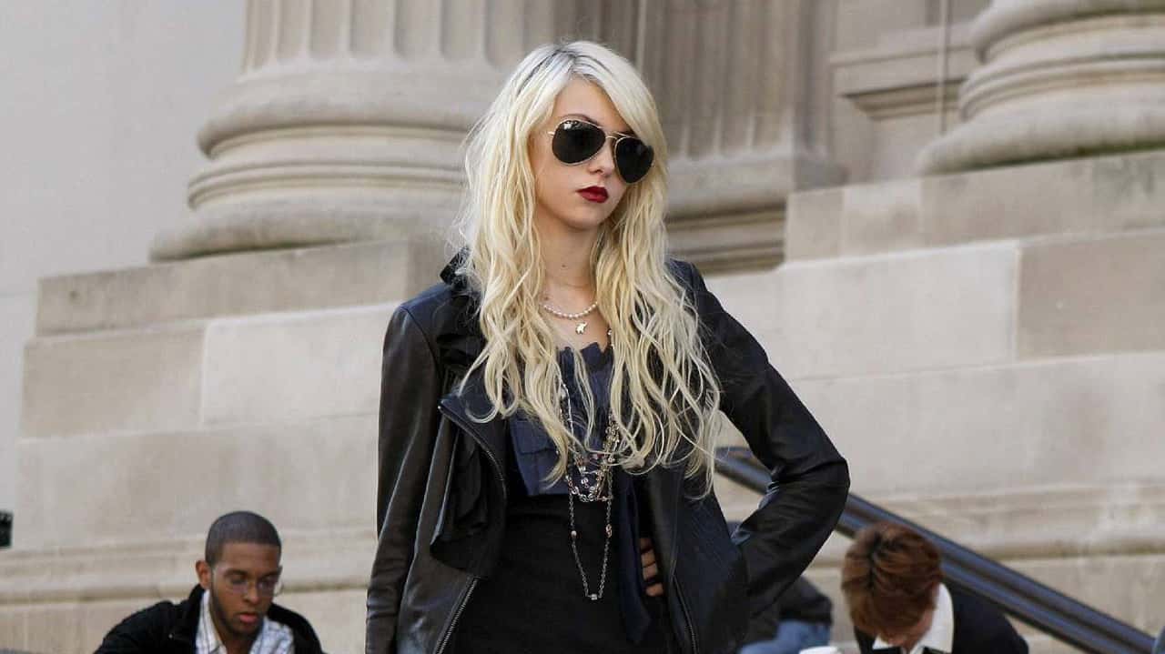 Gossip Girl 3. Sezon 7. Bölüm kapak