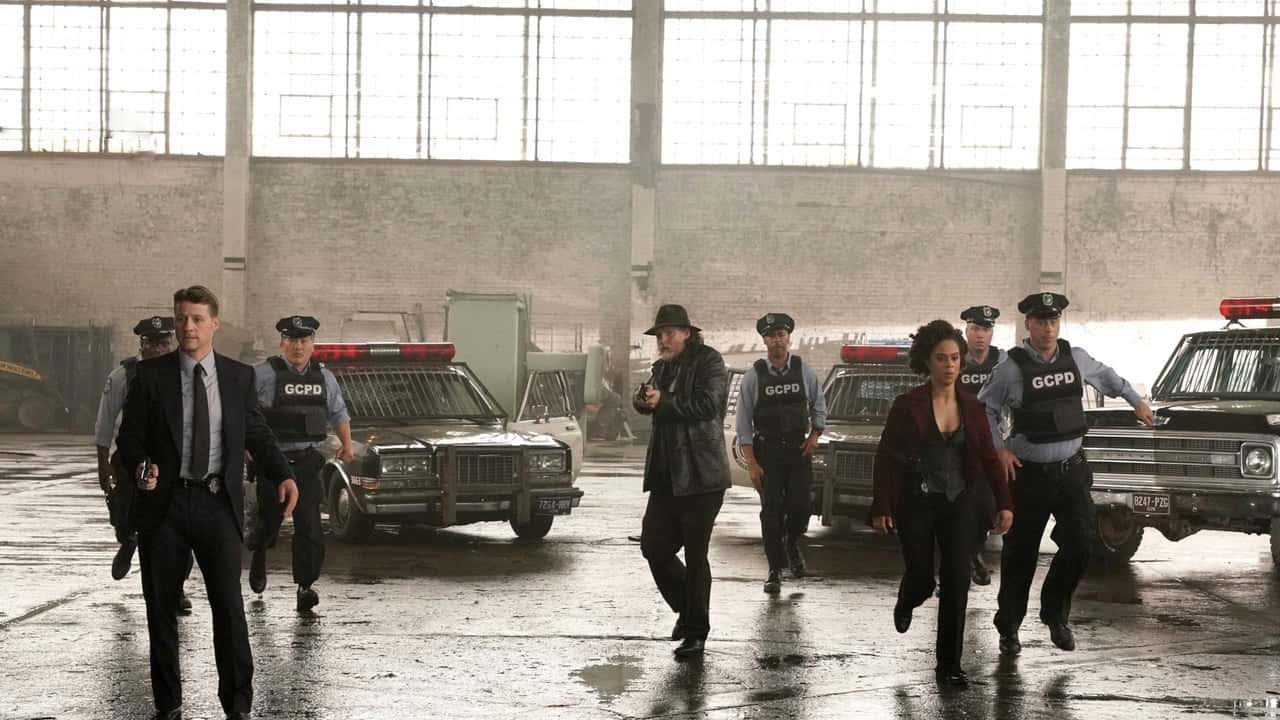 Gotham 5. Sezon 1. Bölüm kapak