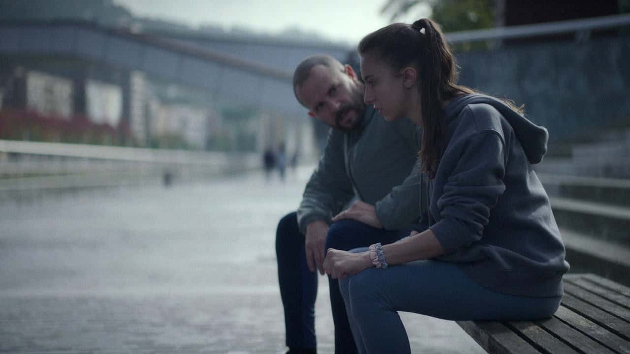 Intimacy 1. Sezon 6. Bölüm kapak