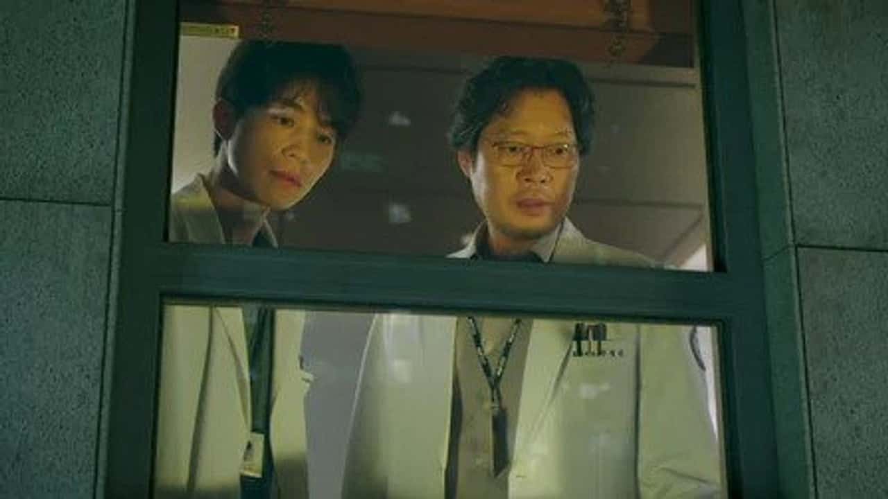 Life 1. Sezon 15. Bölüm kapak