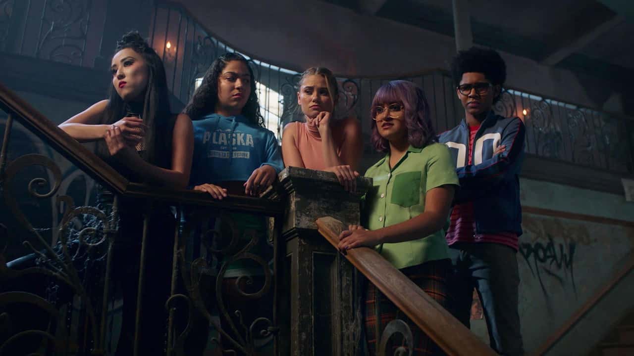 Marvel's Runaways 2. Sezon 13. Bölüm kapak