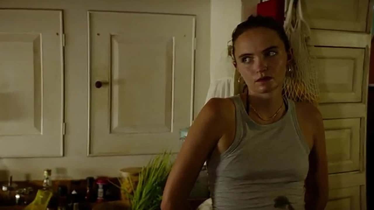 No Escape 1. Sezon 4. Bölüm kapak