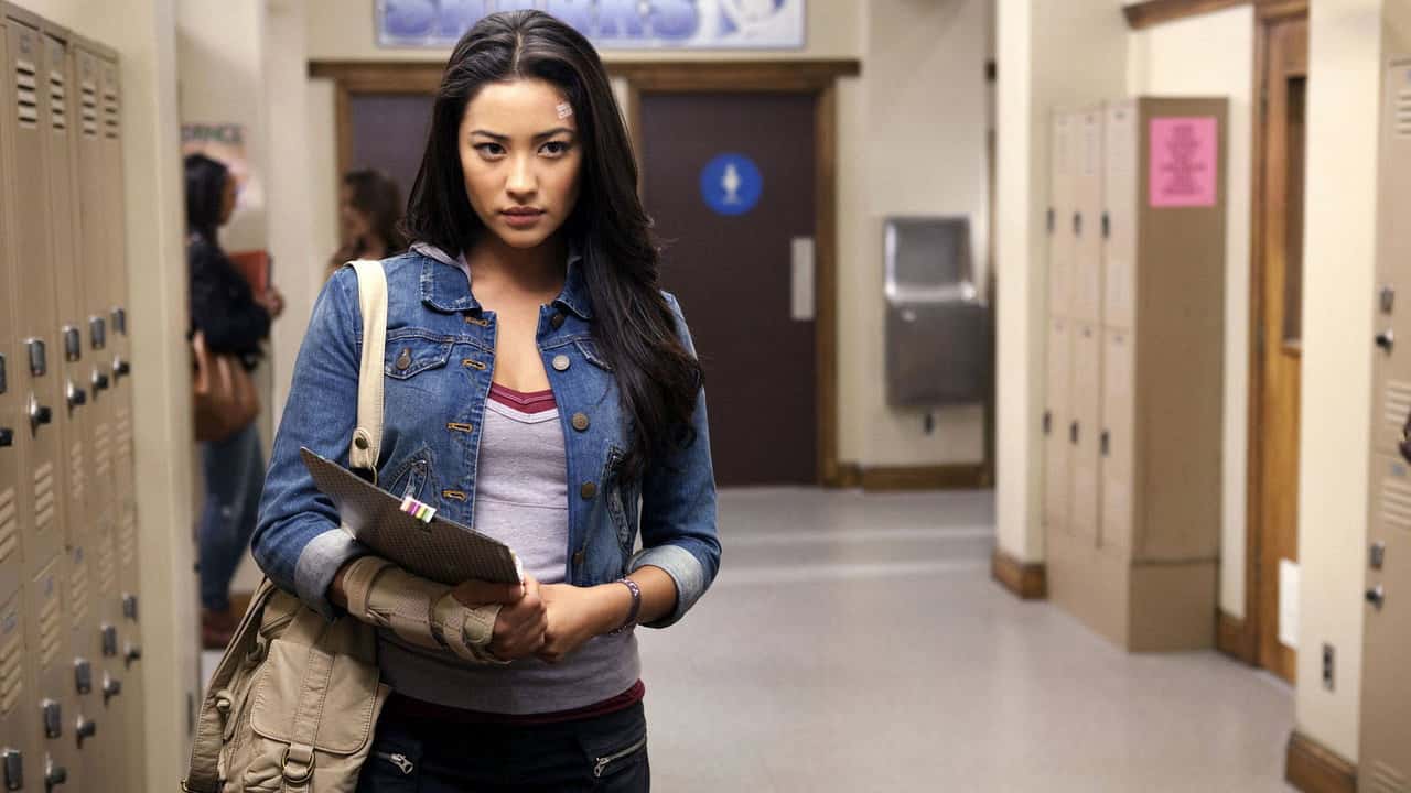 Pretty Little Liars 1. Sezon 7. Bölüm kapak