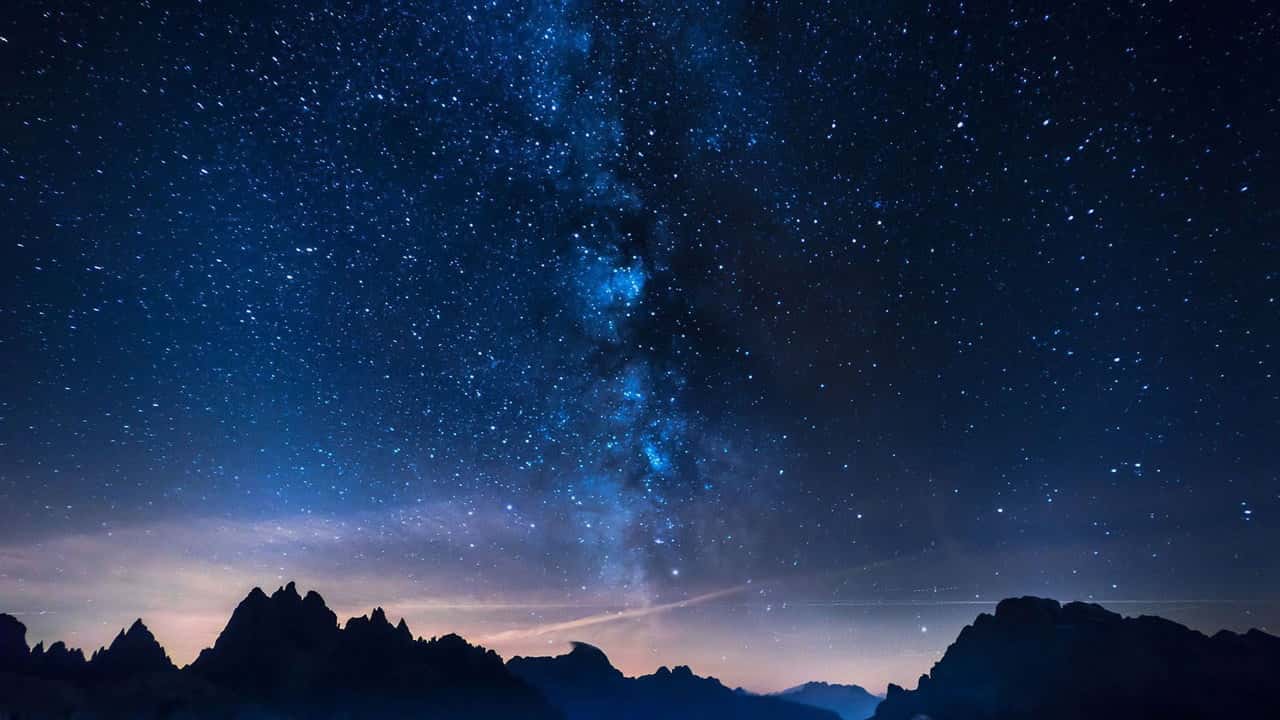 Sıra Dışı Bir Kaya 1. Sezon 4. Bölüm kapak