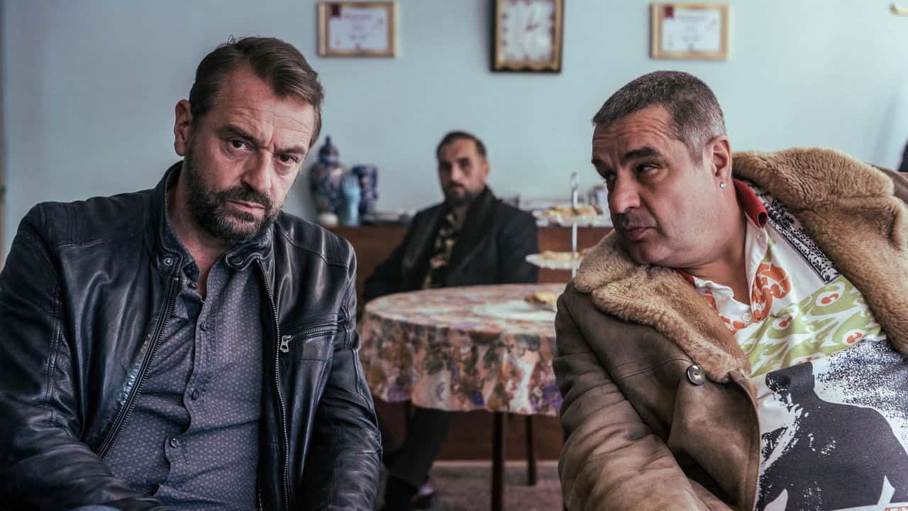 Undercover 3. Sezon 2. Bölüm kapak