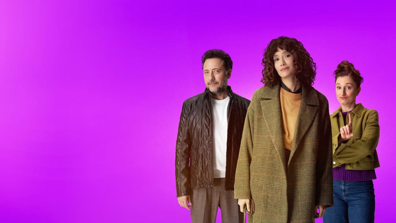 Mira: Her Şey Yolundaymış Gibi arka plan
