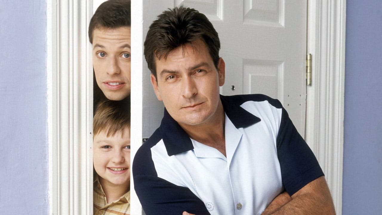 Two and a Half Men arka plan