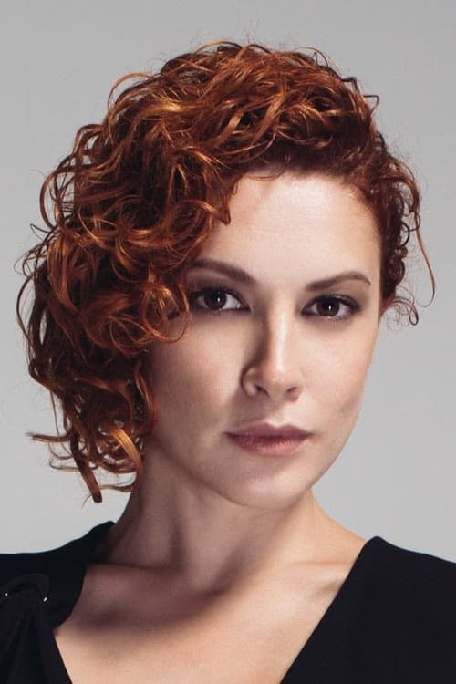 Açelya Topaloğlu filmleri