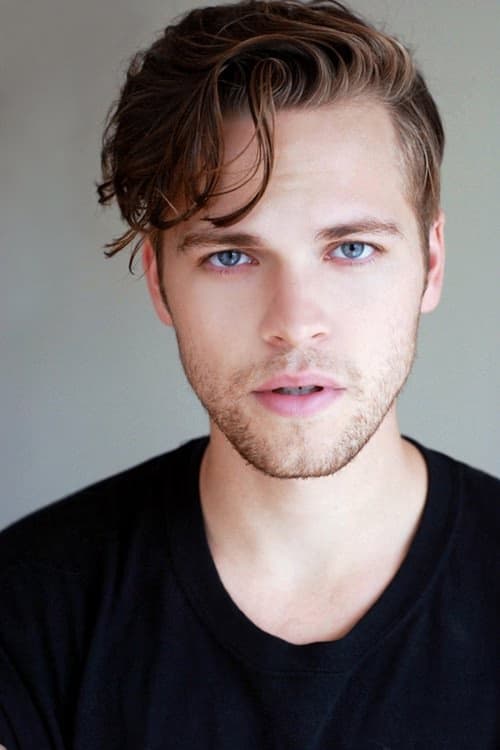 Alexander Calvert filmleri