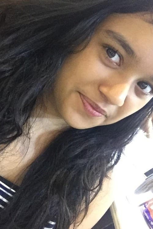 Anshika Shrivastava filmleri