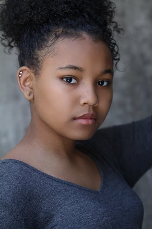 Ariana Neal filmleri