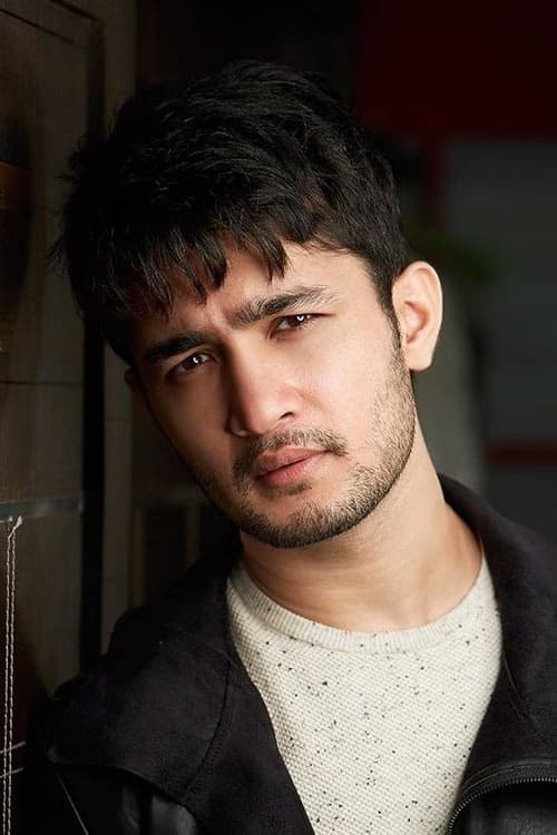 Ashish Bisht filmleri