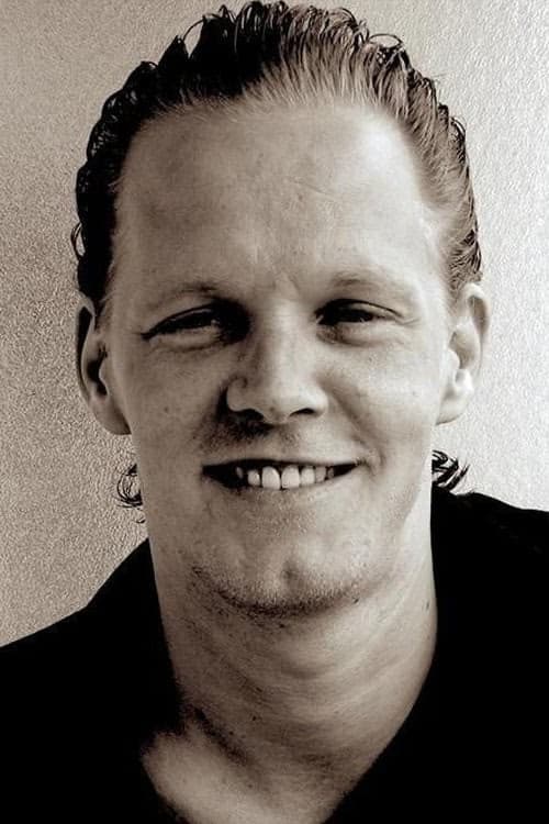 Ashley Wanninger filmleri
