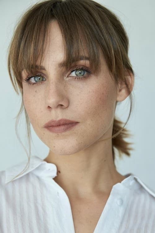 Aura Garrido filmleri