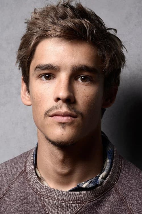 Brenton Thwaites filmleri