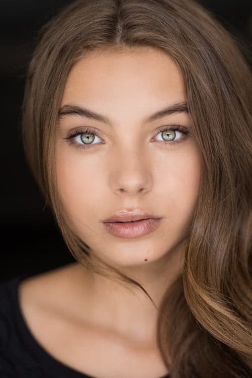 Caitlin Carmichael filmleri