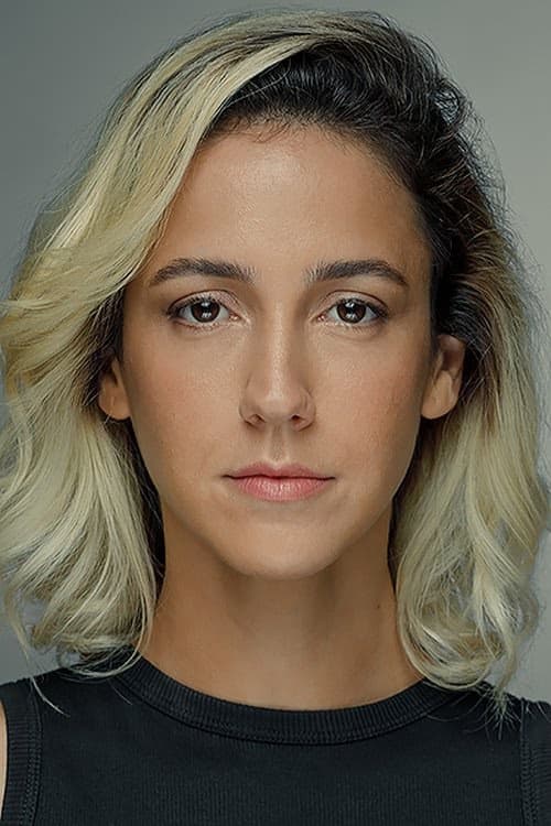 Camila Márdila filmleri
