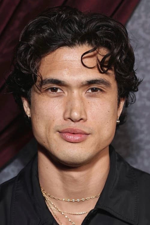 Charles Melton filmleri