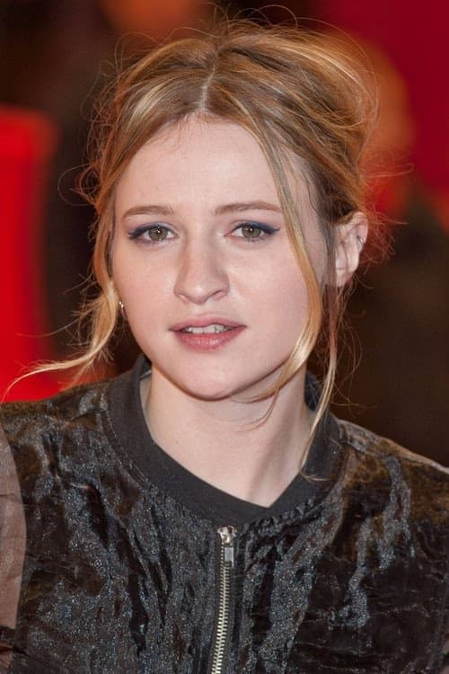 Christa Théret filmleri