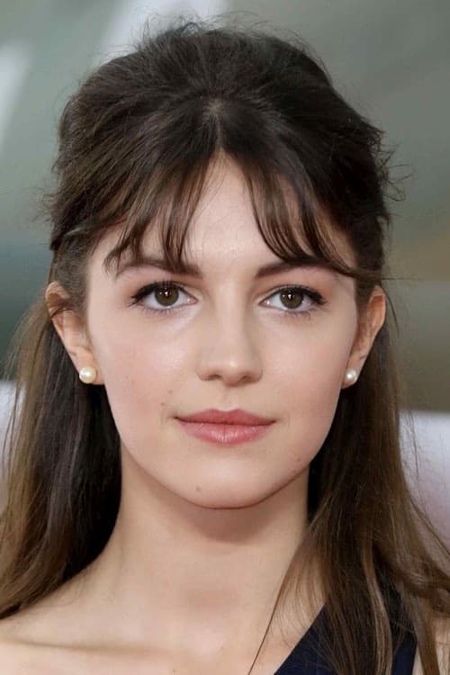 Ella Hunt filmleri
