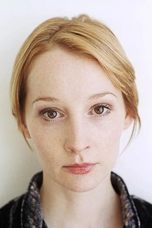 Emma Lowndes filmleri