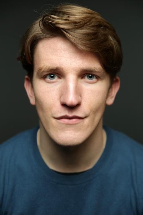 Ewan Mitchell filmleri