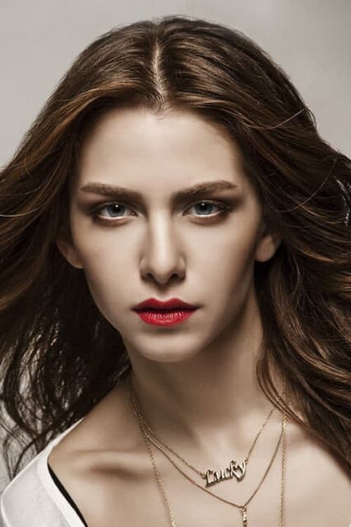Ezgi Asaroğlu filmleri