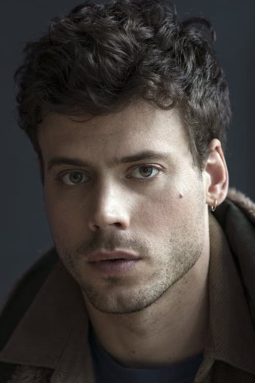 François Arnaud filmleri