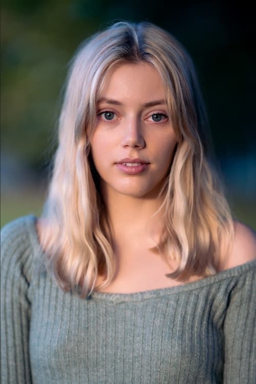 Grace Van Dien filmleri