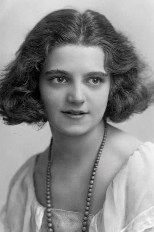 Hermione Baddeley filmleri