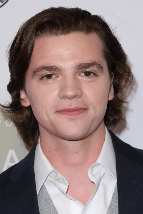 Joel Courtney filmleri