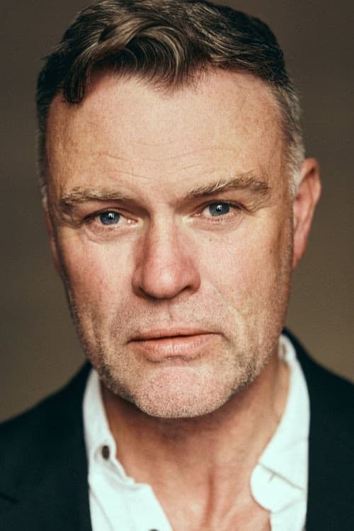 Julian Lewis Jones filmleri