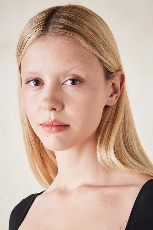 Mia Goth filmleri