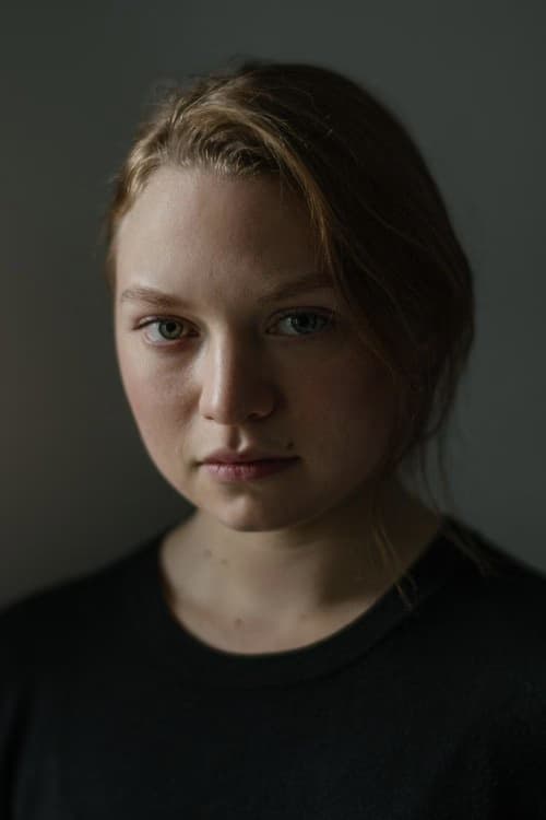 Mia Threapleton filmleri