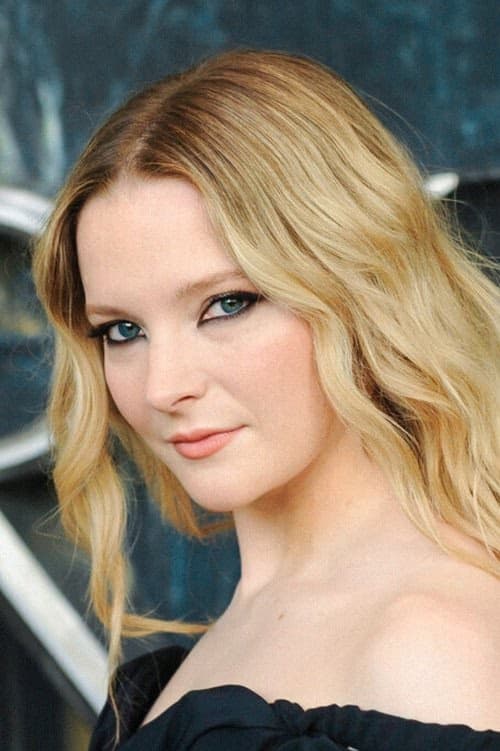 Morfydd Clark filmleri