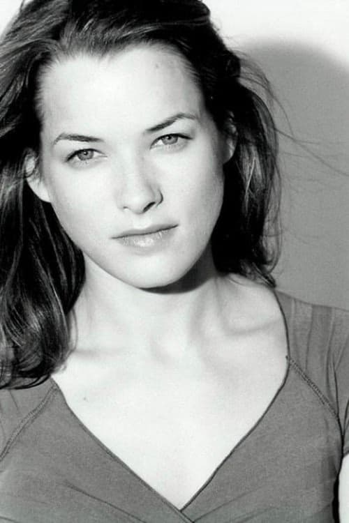 Nicole DeHuff filmleri