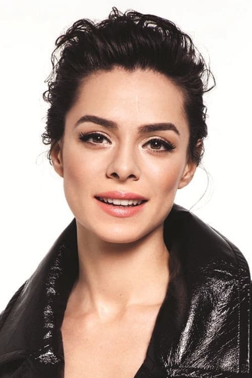Özge Özpirinçci filmleri