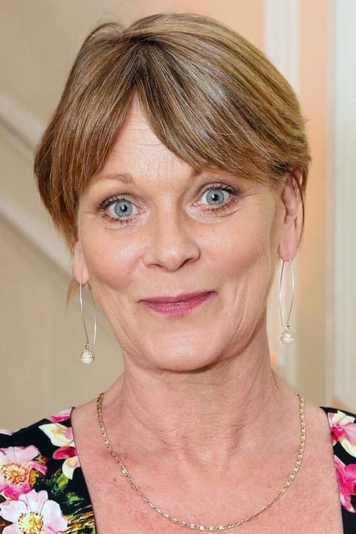 Samantha Bond filmleri