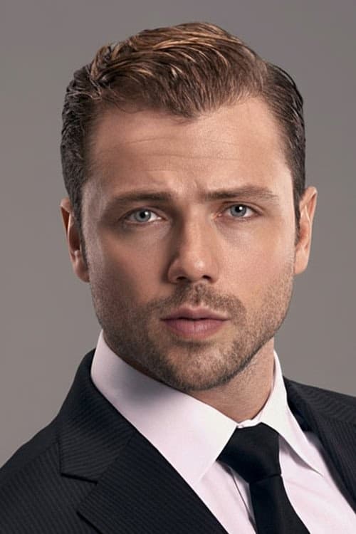 Tolga Sarıtaş filmleri