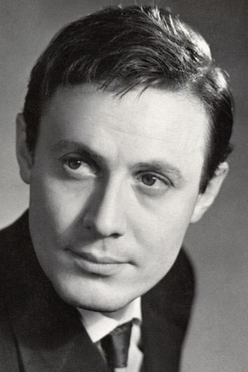 Yuri Solomin filmleri