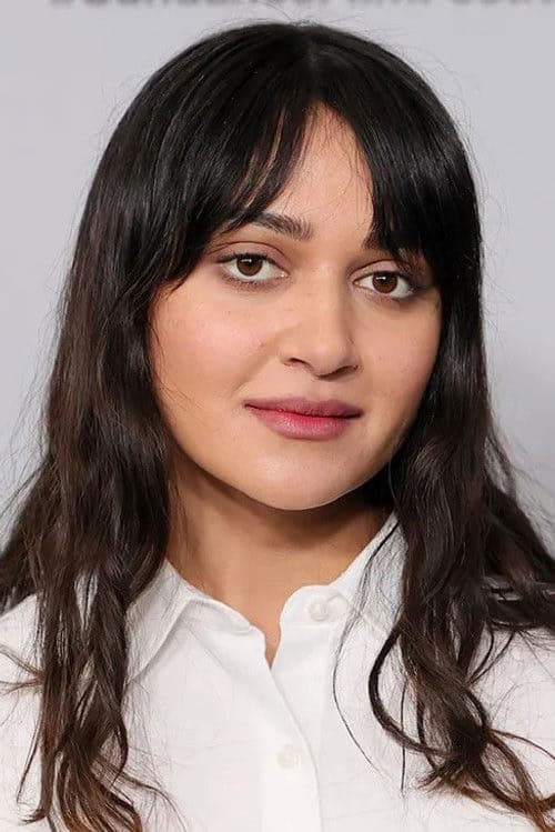 Ariela Barer filmleri
